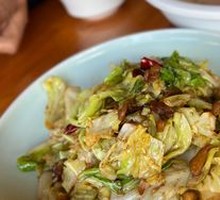 Fried Pork Crumbs with Cabbage