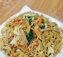 Three Delicacies Stir-Fried Noodles
