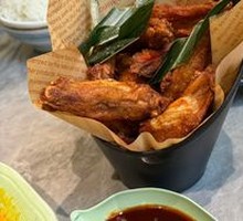 Thai Fried Chicken Wings