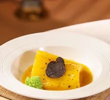 Fish Maw and Yellow Croaker Soup