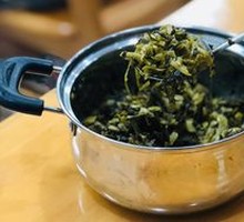 Pickled mustard greens