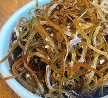 Garlic Dressed Kelp Strips