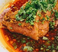 Traditional Dongpo Pork Shank