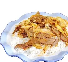 Scallion Stir-Fried Lamb Rice Bowl