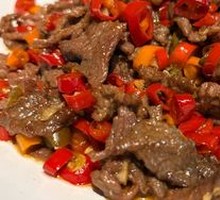 Stir-Fried Beef with Yellow Onion