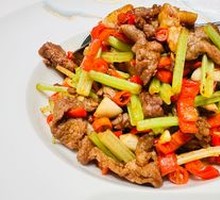 18-Second Stir-Fried Beef with Green Peppers