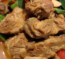 Green Pepper Braised Pork Ribs