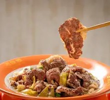 Stir-Fried Pork Trotter