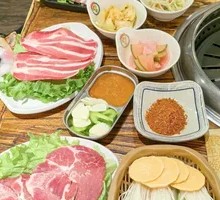 Pork Belly with Sour Cabbage