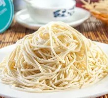 Hand-Kneaded Noodles