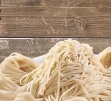 Handmade细 Noodles