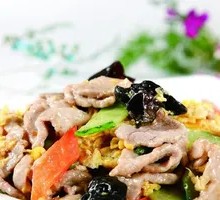 Wood Ear Mushroom and Pork Slices