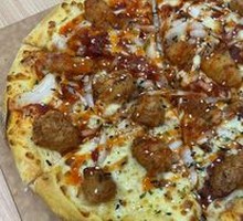 Korean Fried Chicken Pizza