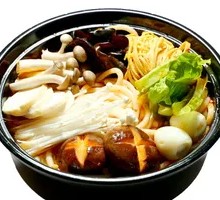 Mushroom Hot Pot Rice Noodles