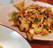 Stir-Fried Mixed Mushrooms