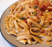 Tomato and Egg Fried Noodles