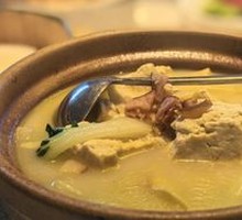 Dong's Hand-Torn Old Tofu from Taizhou