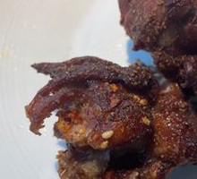 Signature Crispy Fried Chicken架