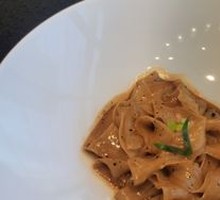 黑松露刀削面
