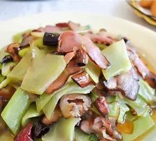 Sautéed Bamboo Shoots with Preserved Pork