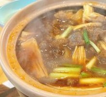 Signature Pot Beef Noodle Stew