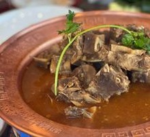 Spicy Lamb Spine Hot Pot