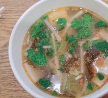 Crispy Bamboo Shoot Noodles