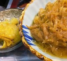 Slow-Cooked Sauerkraut