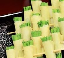 Tofu Skin Rolls with Chives