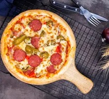 Mexican Chili Pizza