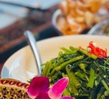 Thai Stir-Fried Water Spinach