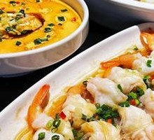 Garlic Shrimp with Rice Noodles