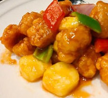 Fresh Fruit Sweet and Sour Pork