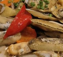 Stir-fried Clams with Scallions and Ginger