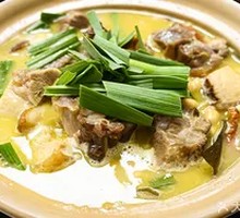 Cured Pig's Hoof Pot