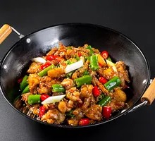 Spicy Stir-Fried Bullfrog