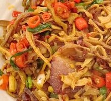 Smoked Bamboo Shoots with Preserved Pork