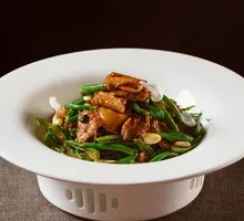 Hermes Chili Stir-Fried Pork