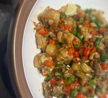 Green Pepper and Perilla Frog Legs