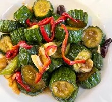 Crunchy Cucumber in Sauce