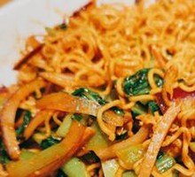 Stir-Fried Instant Noodles