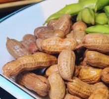 Peanut and Edamame Medley