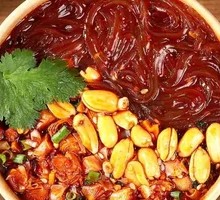 Spicy Dan Dan Noodles with Pork Sauce