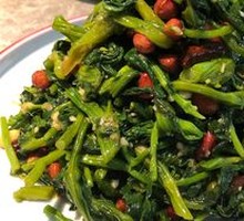 Chestnut Stir-Fried Greens