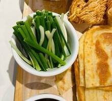 Crispy pancakes with hairtail fish