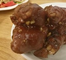Special Sauce Braised Pig Trotters