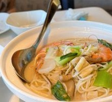 Fujian Seafood Noodles in Brown Sauce
