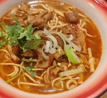 Xiangyang Beef Offal Noodles