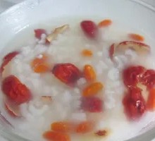 Red Date and Goji Berry Porridge