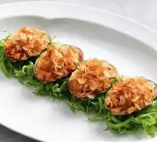 Crispy Green Onion Braised Abalone